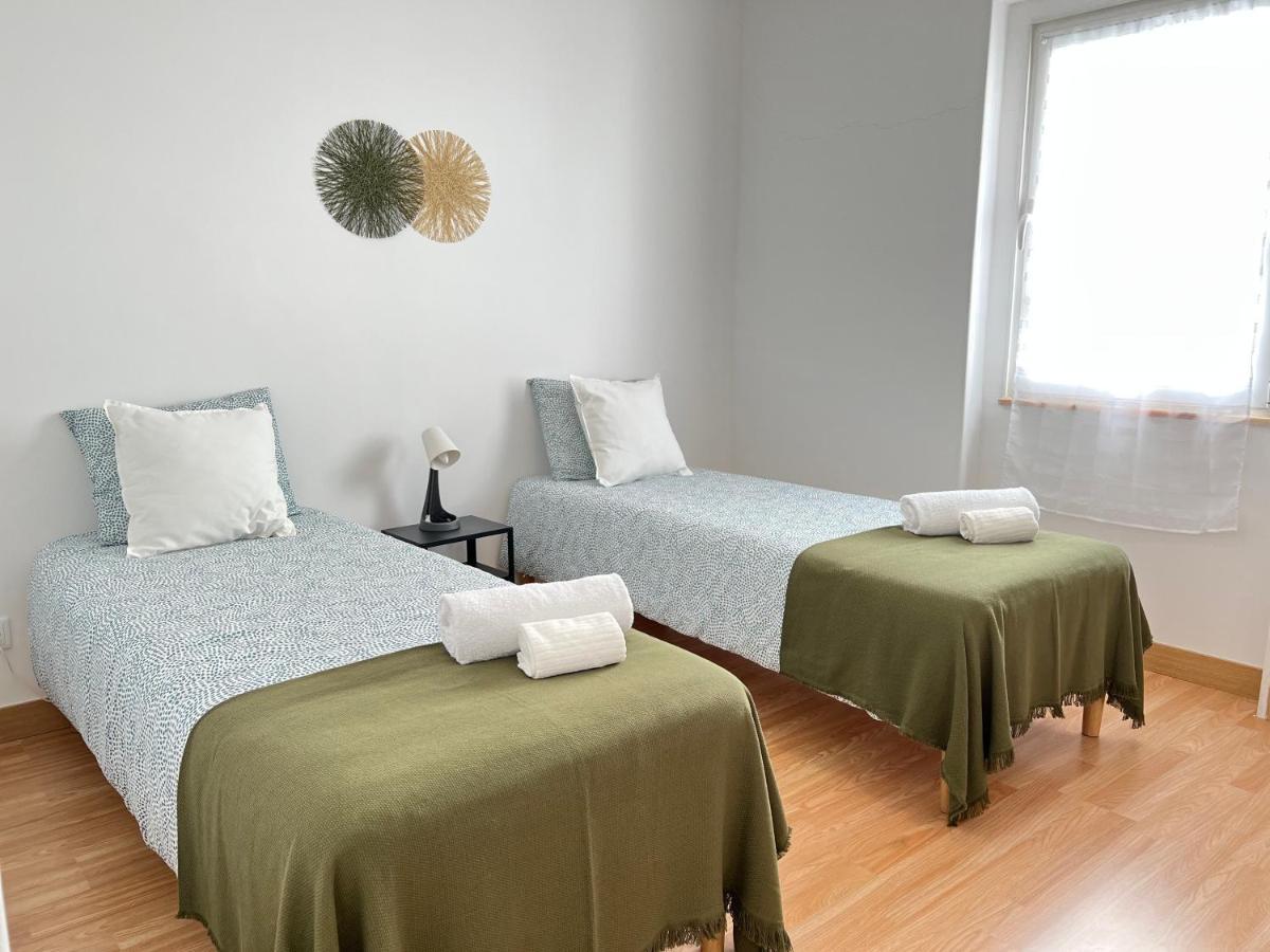 Studios Xl & Xl Plus Коста да Капарика Екстериор снимка