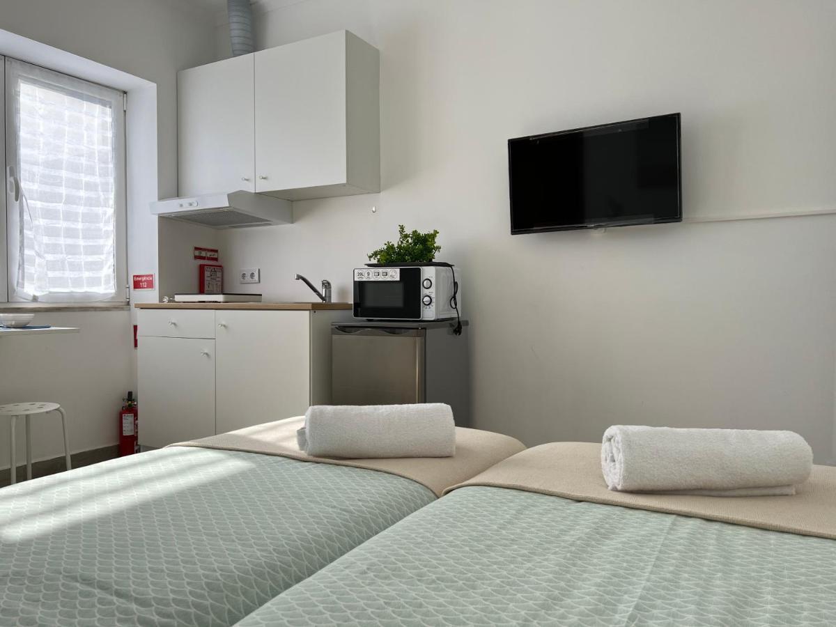 Studios Xl & Xl Plus Коста да Капарика Екстериор снимка