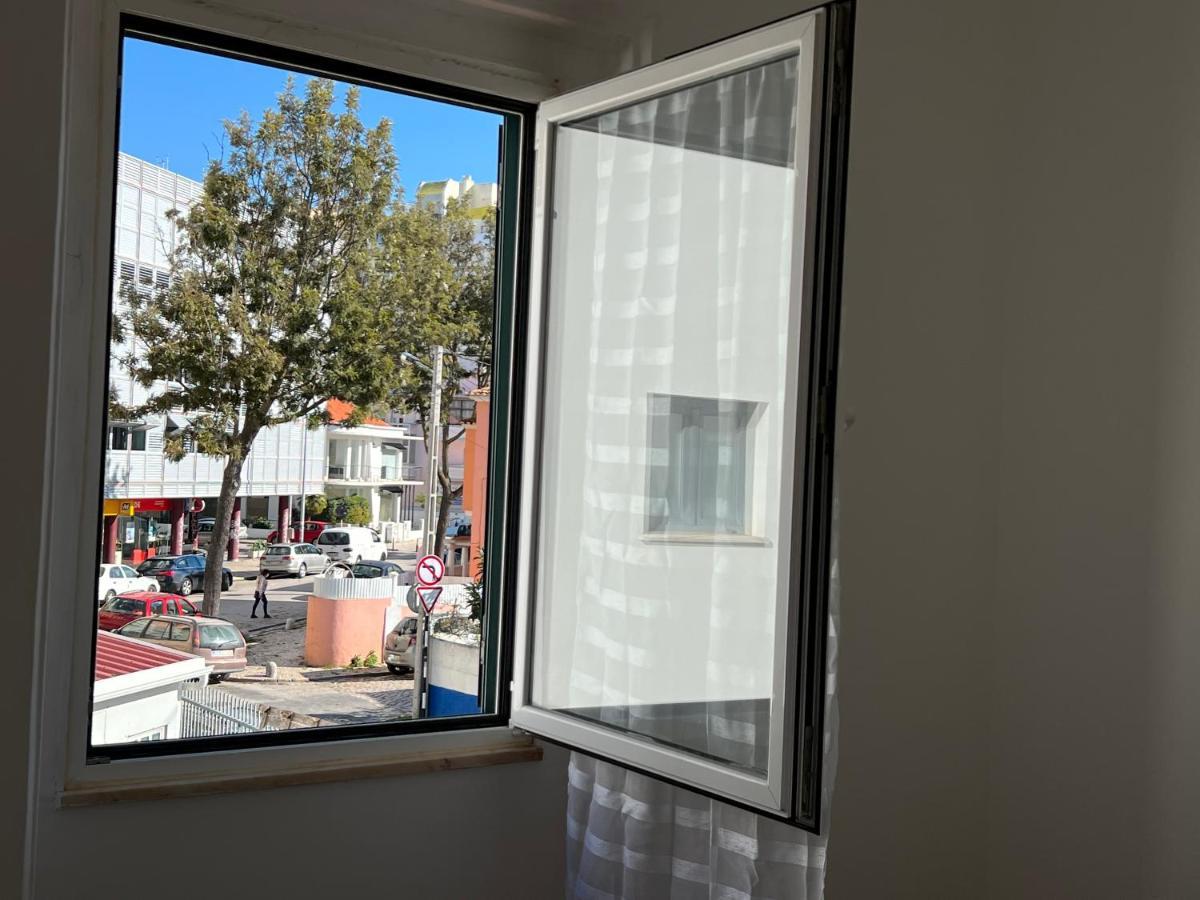 Studios Xl & Xl Plus Коста да Капарика Екстериор снимка