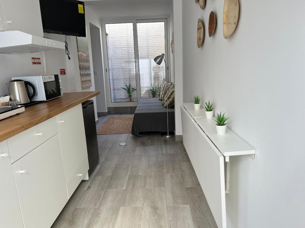 Studios Xl & Xl Plus Коста да Капарика Екстериор снимка